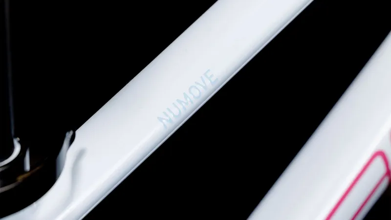 Cube Numove 200 - in Pink / White-2